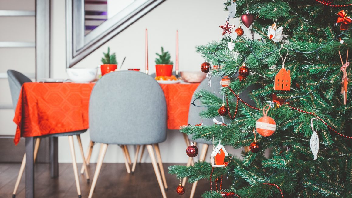 Idée déco Noël : réussir votre table de Noël à petit prix